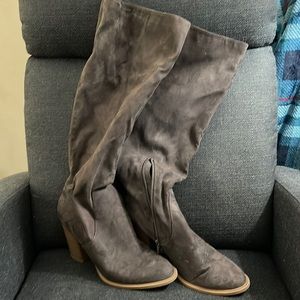 Gray boots